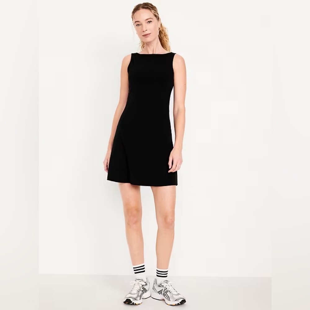 NWT! Old Navy Black Studio Smooth Athletic Dress 763222 📍